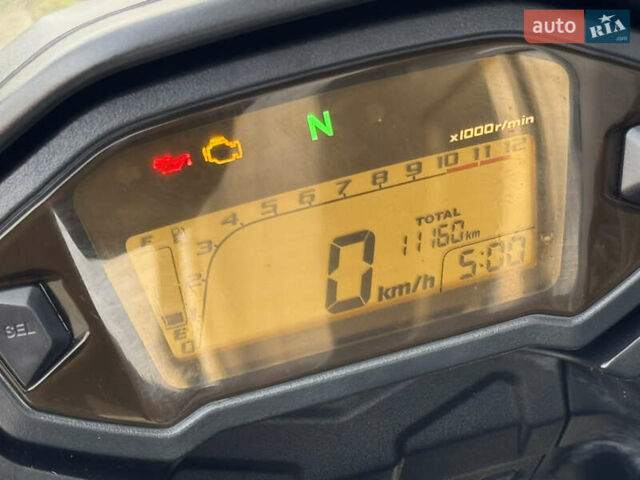 Серый Хонда CB 400X, объемом двигателя 0.4 л и пробегом 11 тыс. км за 4800 $, фото 7 на Automoto.ua