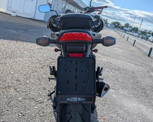Білий Хонда CB 600F Hornet, об'ємом двигуна 0.6 л та пробігом 35 тис. км за 5799 $, фото 6 на Automoto.ua