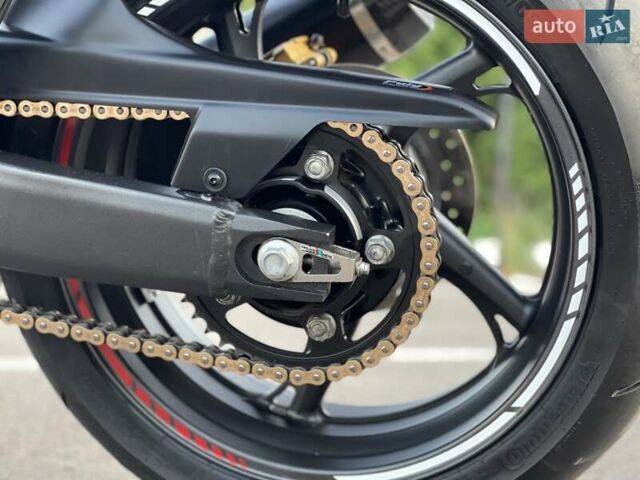 Білий Хонда CB 600F Hornet, об'ємом двигуна 0 л та пробігом 20 тис. км за 6200 $, фото 11 на Automoto.ua
