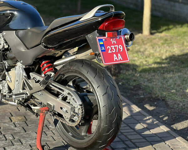 Черный Хонда CB 600F Hornet, объемом двигателя 0.6 л и пробегом 36 тыс. км за 4050 $, фото 17 на Automoto.ua