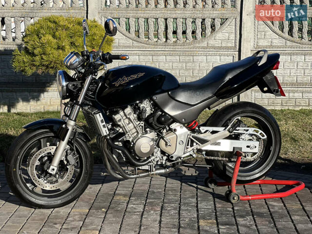 Черный Хонда CB 600F Hornet, объемом двигателя 0.6 л и пробегом 36 тыс. км за 4050 $, фото 4 на Automoto.ua
