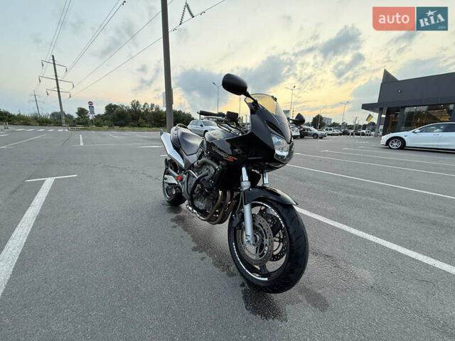 Черный Хонда CB 600F Hornet, объемом двигателя 0.6 л и пробегом 49 тыс. км за 4000 $, фото 2 на Automoto.ua