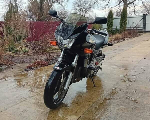 Черный Хонда CB 600F Hornet, объемом двигателя 0.6 л и пробегом 38 тыс. км за 2700 $, фото 1 на Automoto.ua