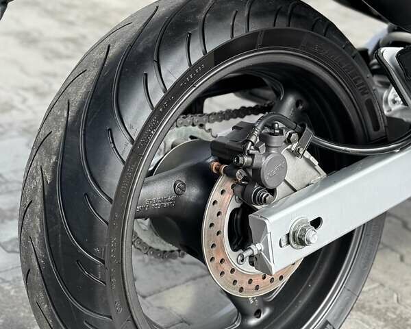 Черный Хонда CB 600F Hornet, объемом двигателя 0.6 л и пробегом 34 тыс. км за 4799 $, фото 23 на Automoto.ua