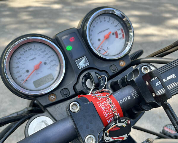 Черный Хонда CB 600F Hornet, объемом двигателя 0.6 л и пробегом 25 тыс. км за 5300 $, фото 20 на Automoto.ua