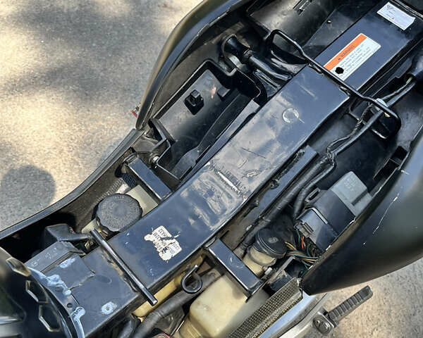 Черный Хонда CB 600F Hornet, объемом двигателя 0.6 л и пробегом 25 тыс. км за 5300 $, фото 22 на Automoto.ua