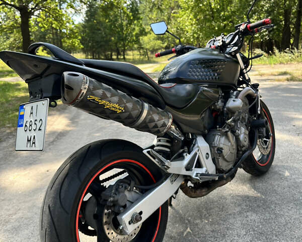 Черный Хонда CB 600F Hornet, объемом двигателя 0.6 л и пробегом 25 тыс. км за 5300 $, фото 2 на Automoto.ua