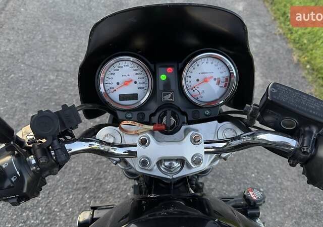 Черный Хонда CB 600F Hornet, объемом двигателя 0.6 л и пробегом 52 тыс. км за 4100 $, фото 6 на Automoto.ua
