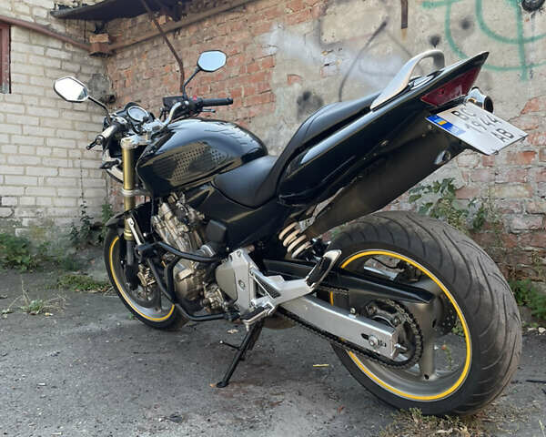 Черный Хонда CB 600F Hornet, объемом двигателя 0.6 л и пробегом 46 тыс. км за 4400 $, фото 2 на Automoto.ua