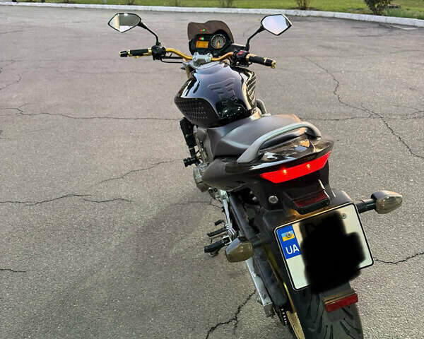 Черный Хонда CB 600F Hornet, объемом двигателя 0.6 л и пробегом 52 тыс. км за 5000 $, фото 4 на Automoto.ua