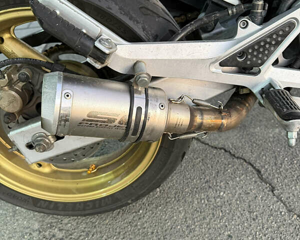 Черный Хонда CB 600F Hornet, объемом двигателя 0.6 л и пробегом 52 тыс. км за 5000 $, фото 2 на Automoto.ua