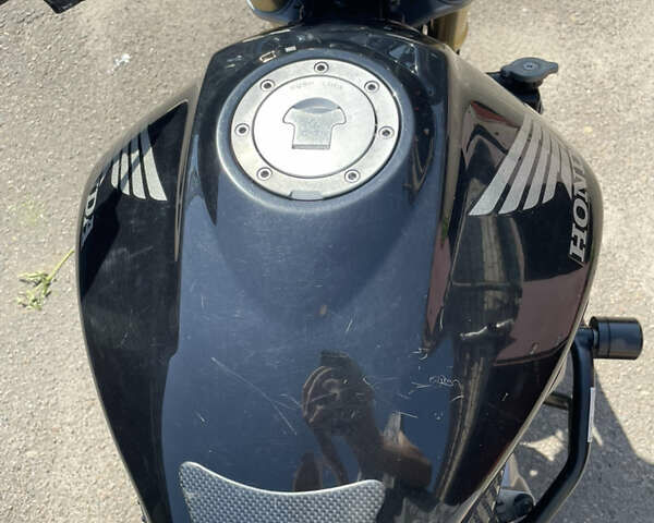 Черный Хонда CB 600F Hornet, объемом двигателя 0.6 л и пробегом 46 тыс. км за 4400 $, фото 8 на Automoto.ua