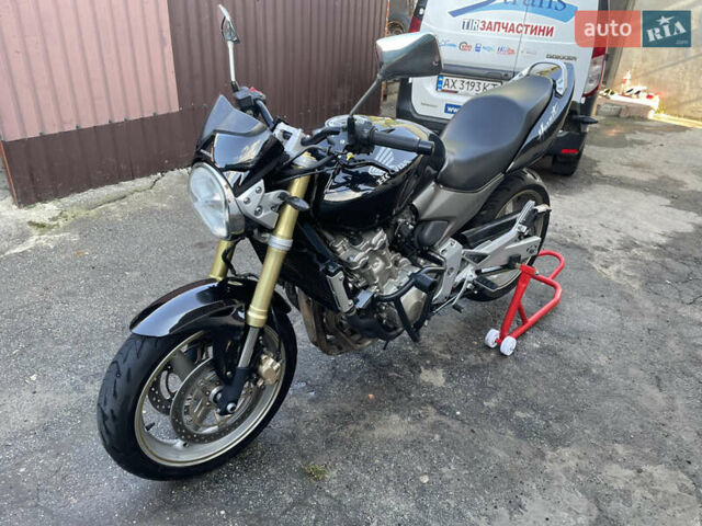 Черный Хонда CB 600F Hornet, объемом двигателя 0.6 л и пробегом 54 тыс. км за 4800 $, фото 3 на Automoto.ua