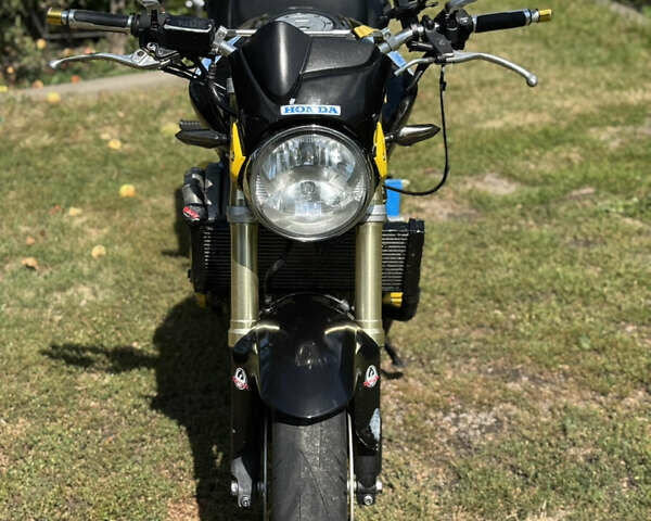 Черный Хонда CB 600F Hornet, объемом двигателя 0.6 л и пробегом 44 тыс. км за 4200 $, фото 1 на Automoto.ua