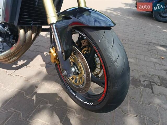 Черный Хонда CB 600F Hornet, объемом двигателя 0.6 л и пробегом 62 тыс. км за 5400 $, фото 3 на Automoto.ua