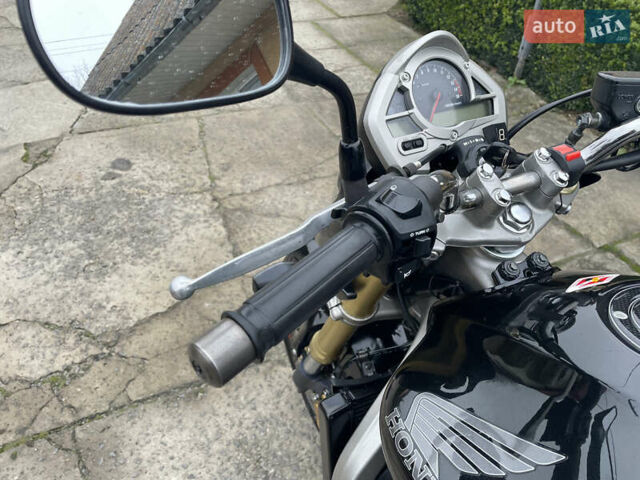 Черный Хонда CB 600F Hornet, объемом двигателя 0.6 л и пробегом 42 тыс. км за 4950 $, фото 26 на Automoto.ua