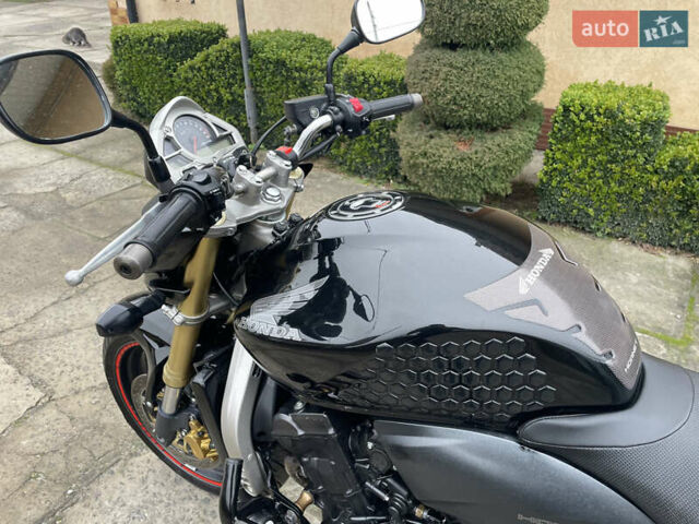 Черный Хонда CB 600F Hornet, объемом двигателя 0.6 л и пробегом 42 тыс. км за 4950 $, фото 7 на Automoto.ua