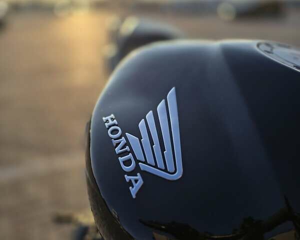 Черный Хонда CB 600F Hornet, объемом двигателя 0.6 л и пробегом 57 тыс. км за 5099 $, фото 1 на Automoto.ua