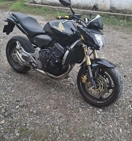 Черный Хонда CB 600F Hornet, объемом двигателя 0.6 л и пробегом 42 тыс. км за 5600 $, фото 2 на Automoto.ua