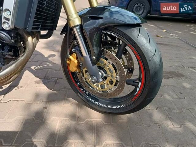 Черный Хонда CB 600F Hornet, объемом двигателя 0.6 л и пробегом 62 тыс. км за 5400 $, фото 12 на Automoto.ua
