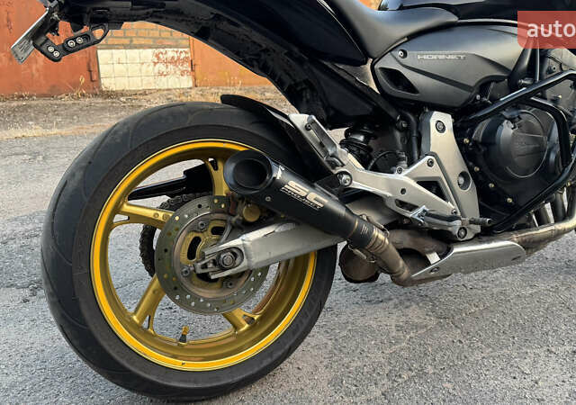 Чорний Хонда CB 600F Hornet, об'ємом двигуна 0.6 л та пробігом 47 тис. км за 4800 $, фото 8 на Automoto.ua
