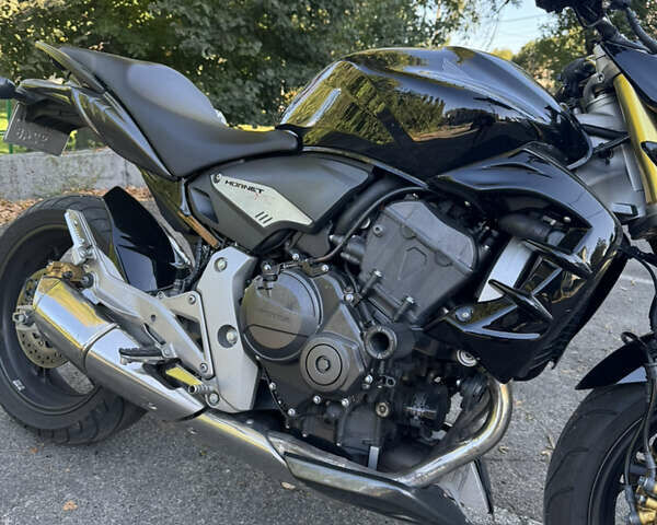 Черный Хонда CB 600F Hornet, объемом двигателя 0.6 л и пробегом 26 тыс. км за 6800 $, фото 2 на Automoto.ua