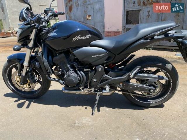 Черный Хонда CB 600F Hornet, объемом двигателя 0.6 л и пробегом 39 тыс. км за 5999 $, фото 8 на Automoto.ua
