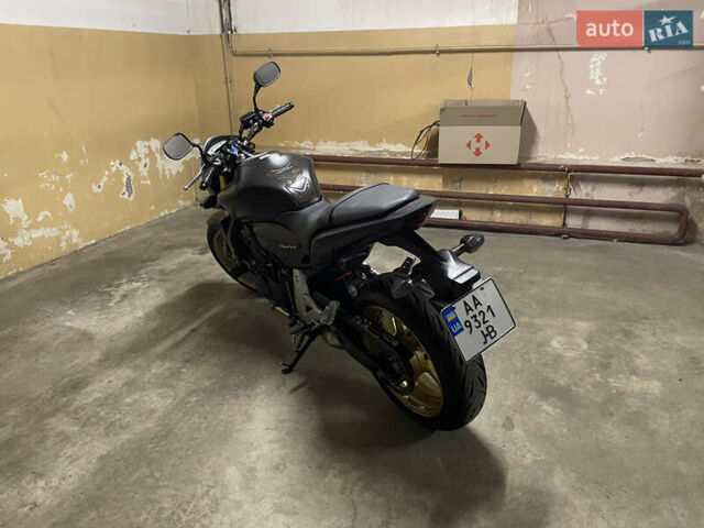 Чорний Хонда CB 600F Hornet, об'ємом двигуна 0.6 л та пробігом 33 тис. км за 7000 $, фото 8 на Automoto.ua