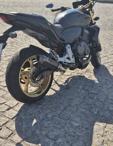 Чорний Хонда CB 600F Hornet, об'ємом двигуна 0.6 л та пробігом 34 тис. км за 6600 $, фото 2 на Automoto.ua