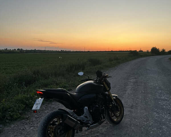 Черный Хонда CB 600F Hornet, объемом двигателя 0.6 л и пробегом 41 тыс. км за 7000 $, фото 3 на Automoto.ua