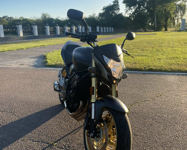 Черный Хонда CB 600F Hornet, объемом двигателя 0.6 л и пробегом 11 тыс. км за 7699 $, фото 6 на Automoto.ua