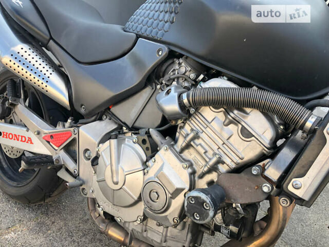 Чорний Хонда CB 600F Hornet, об'ємом двигуна 0.6 л та пробігом 40 тис. км за 3400 $, фото 9 на Automoto.ua