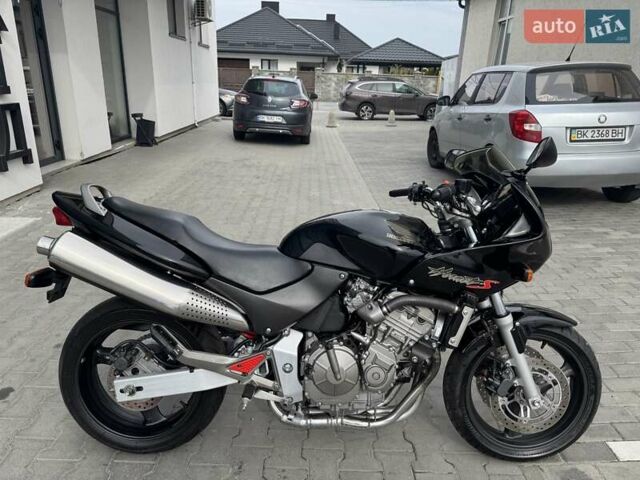 Черный Хонда CB 600F Hornet, объемом двигателя 0.6 л и пробегом 29 тыс. км за 4099 $, фото 11 на Automoto.ua