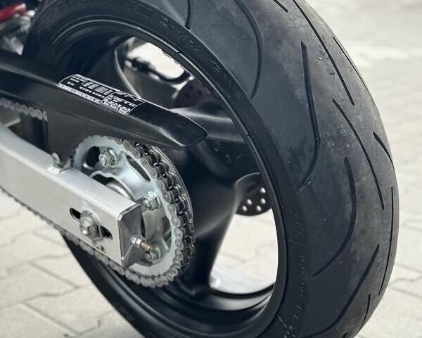 Черный Хонда CB 600F Hornet, объемом двигателя 0.6 л и пробегом 29 тыс. км за 4099 $, фото 19 на Automoto.ua
