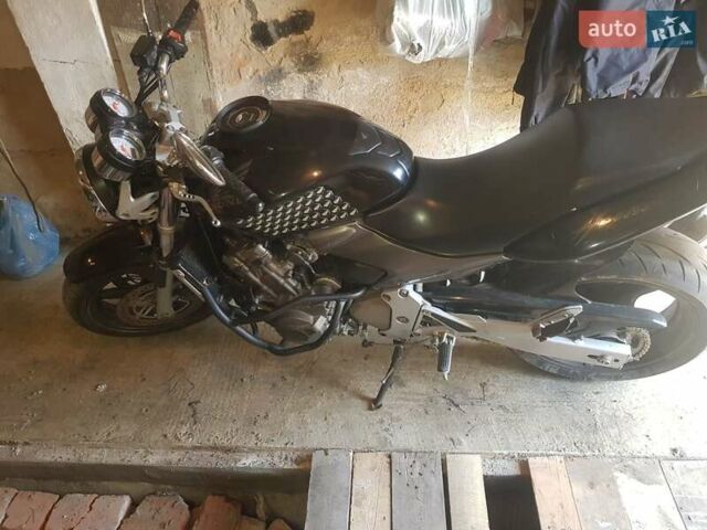 Червоний Хонда CB 600F Hornet, об'ємом двигуна 0.6 л та пробігом 74 тис. км за 3700 $, фото 1 на Automoto.ua
