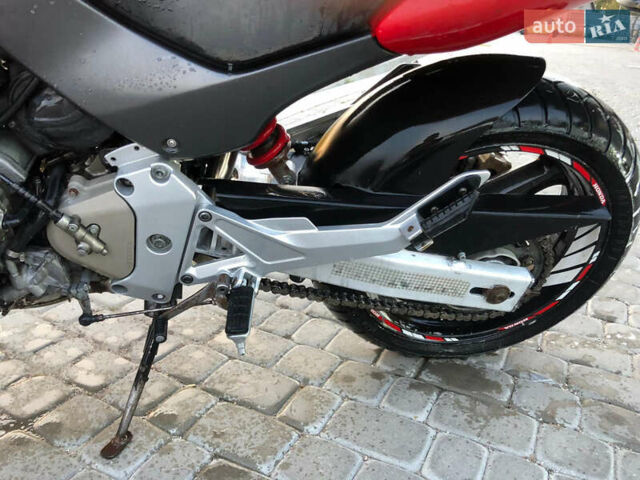 Хонда CB 600F Hornet, об'ємом двигуна 0 л та пробігом 35 тис. км за 3200 $, фото 8 на Automoto.ua
