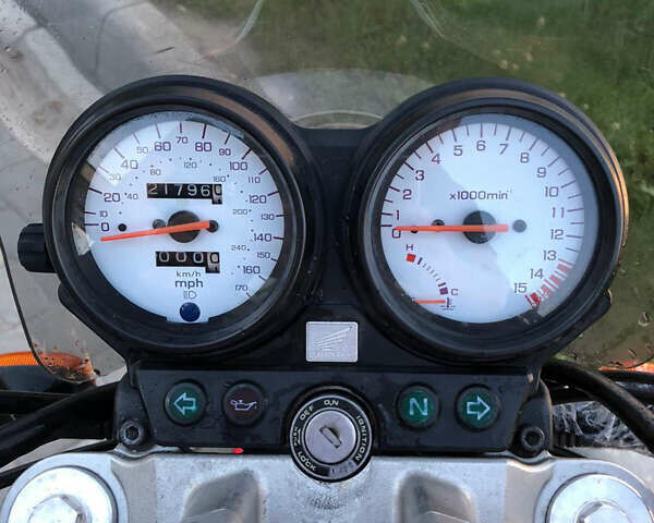 Хонда CB 600F Hornet, об'ємом двигуна 0 л та пробігом 35 тис. км за 3200 $, фото 15 на Automoto.ua
