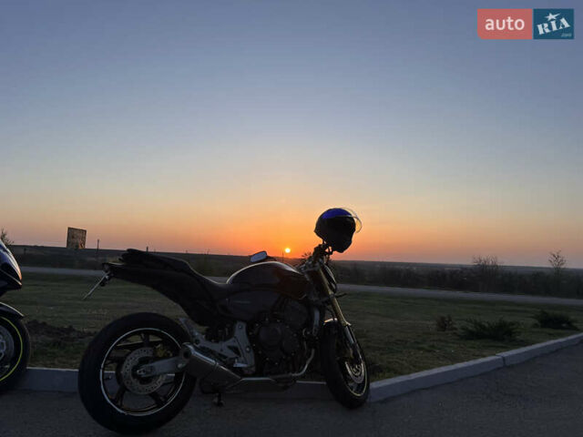 Хонда CB 600F Hornet, объемом двигателя 0.6 л и пробегом 40 тыс. км за 6300 $, фото 2 на Automoto.ua