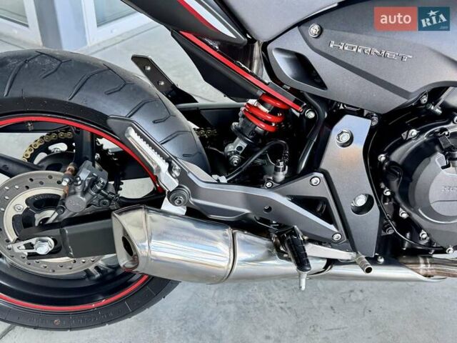 Хонда CB 600F Hornet, об'ємом двигуна 0.6 л та пробігом 35 тис. км за 5999 $, фото 9 на Automoto.ua