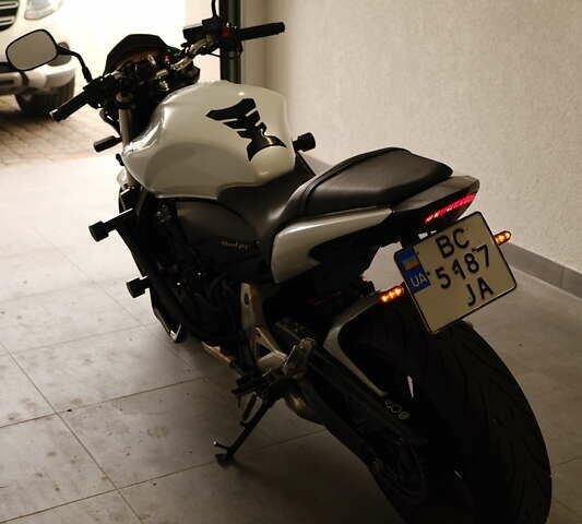 Хонда CB 600F Hornet, объемом двигателя 0 л и пробегом 22 тыс. км за 5700 $, фото 3 на Automoto.ua