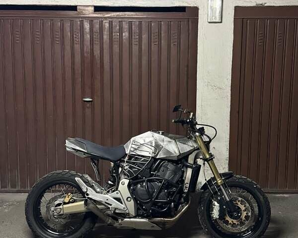 Хонда CB 600F Hornet, объемом двигателя 0 л и пробегом 50 тыс. км за 6728 $, фото 10 на Automoto.ua
