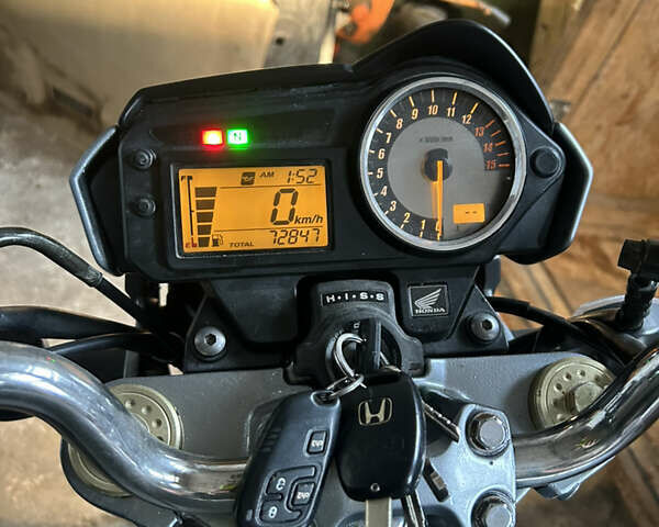 Хонда CB 600F Hornet, объемом двигателя 0 л и пробегом 70 тыс. км за 4400 $, фото 5 на Automoto.ua