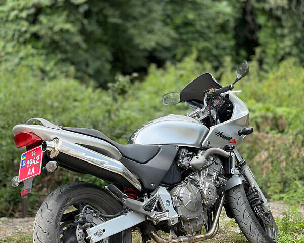 Хонда CB 600F Hornet, объемом двигателя 0.6 л и пробегом 28 тыс. км за 3200 $, фото 5 на Automoto.ua