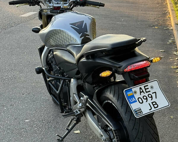 Хонда CB 600F Hornet, объемом двигателя 0.6 л и пробегом 53 тыс. км за 5500 $, фото 6 на Automoto.ua
