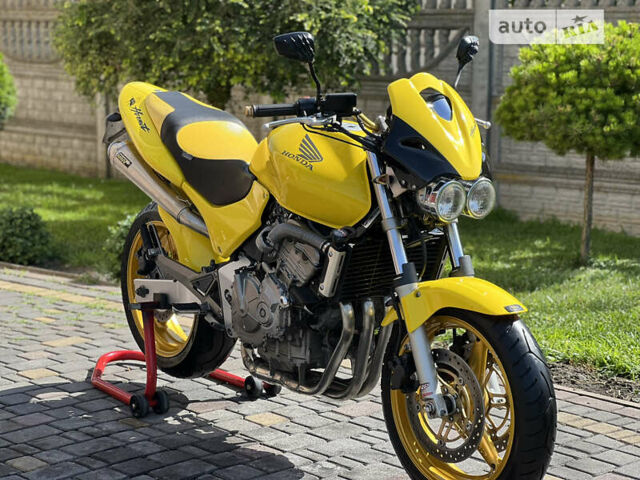 Жовтий Хонда CB 600F Hornet, об'ємом двигуна 0.6 л та пробігом 32 тис. км за 4000 $, фото 3 на Automoto.ua