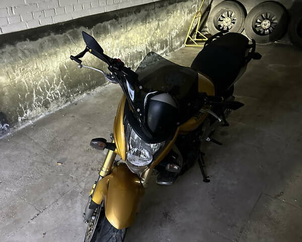 Желтый Хонда CB 600F Hornet, объемом двигателя 0.6 л и пробегом 39 тыс. км за 6000 $, фото 1 на Automoto.ua