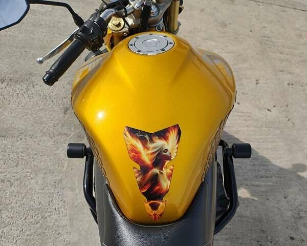 Желтый Хонда CB 600F Hornet, объемом двигателя 0.6 л и пробегом 36 тыс. км за 5200 $, фото 2 на Automoto.ua