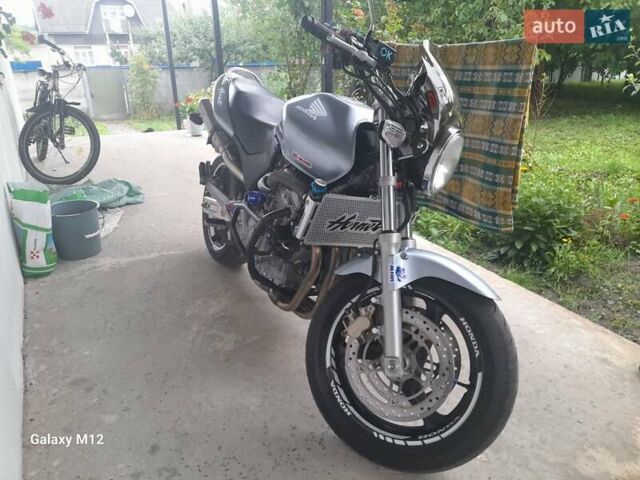 Серый Хонда CB 600F Hornet, объемом двигателя 0.6 л и пробегом 30 тыс. км за 3600 $, фото 7 на Automoto.ua