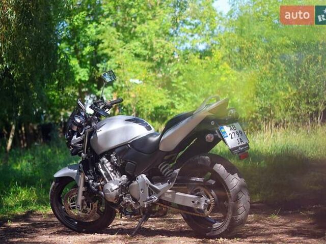 Серый Хонда CB 600F Hornet, объемом двигателя 0.6 л и пробегом 43 тыс. км за 4700 $, фото 9 на Automoto.ua