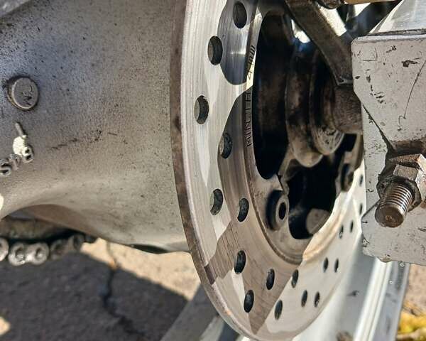 Серый Хонда CB 600F Hornet, объемом двигателя 0.6 л и пробегом 73 тыс. км за 3000 $, фото 14 на Automoto.ua